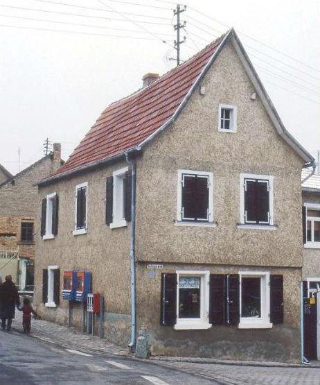  Haus Kröhler, Posthaus 1885-1941 